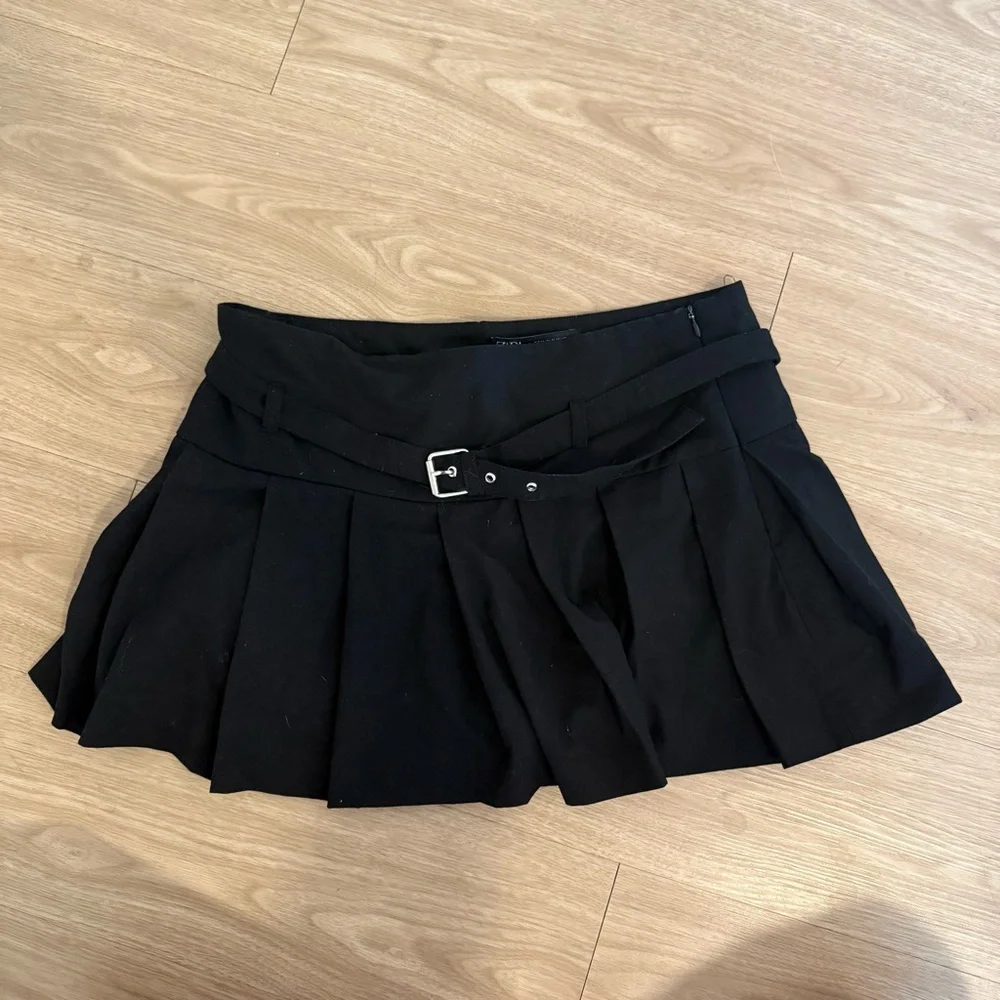 Zara Elegant Black Skirt
